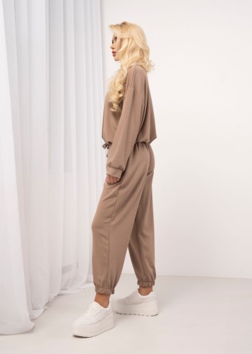 komplet-dresowy-z-bluza-typu-bombka-i-spodniami-jogger-3.jpg